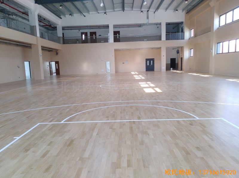 上海嘉定區大居小學體育地板鋪設案例