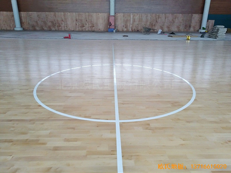 深圳南山區(qū)體育文化公園運動木地板鋪設(shè)案例4