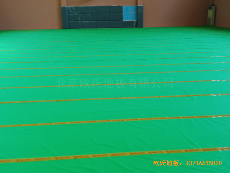 湖北武漢實驗外國語學校籃球館運動地板鋪設案例2