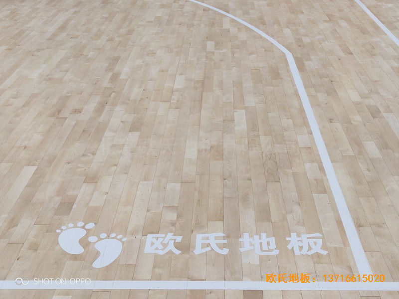 西寧世紀職業技術學?；@球館運動地板鋪設案例4
