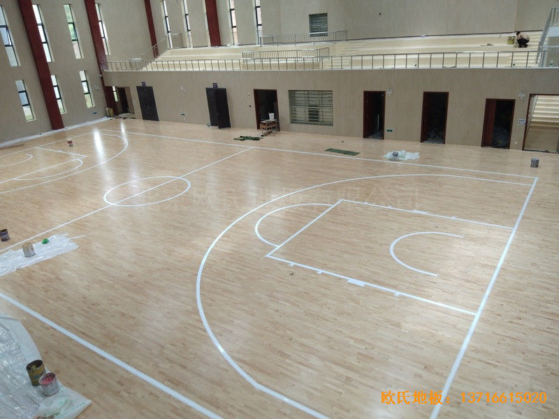 南充特戰訓練基地籃球館運動木地板鋪裝案例4