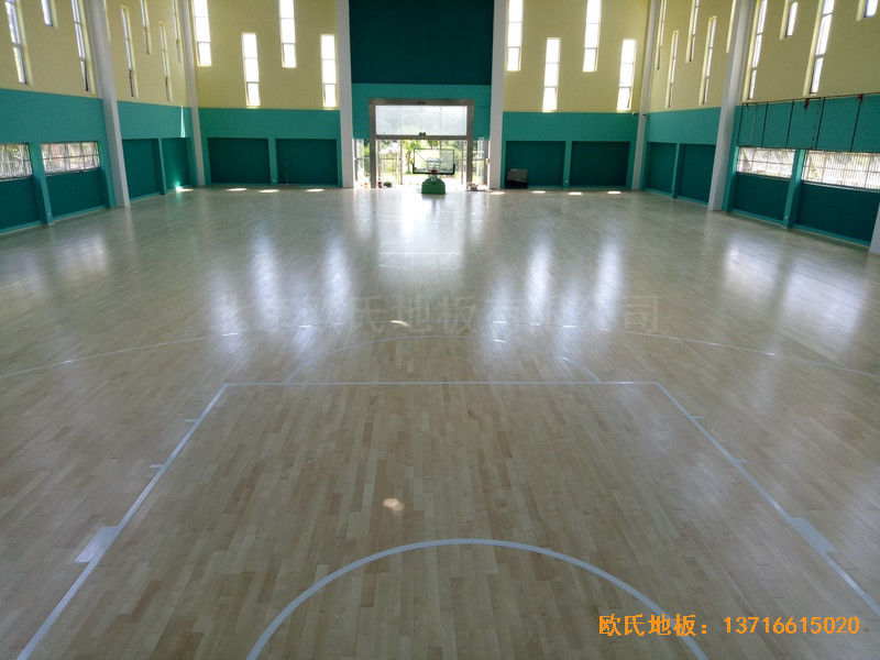 寧波至城學校籃球館體育木地板安裝案例3